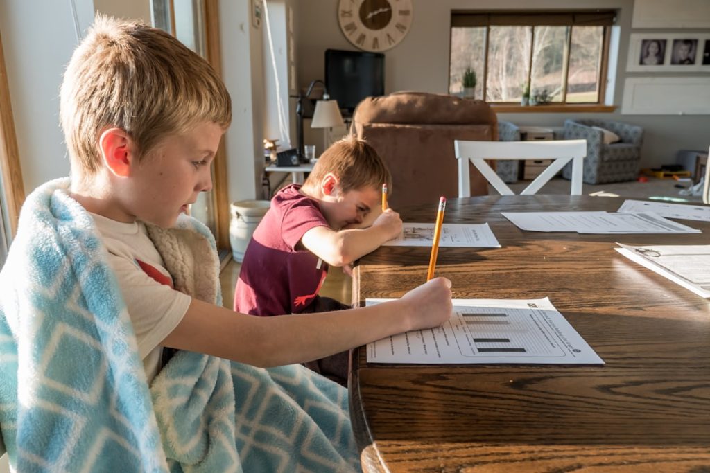 Header image for: Crafting a Compliant Science Curriculum for Home Schooling in Australia